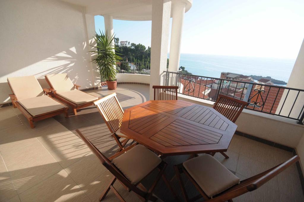 Apartments Leut Sveti Stefan Eksteriør billede