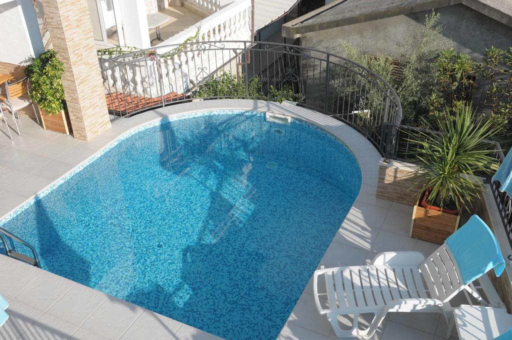 Apartments Leut Sveti Stefan Eksteriør billede