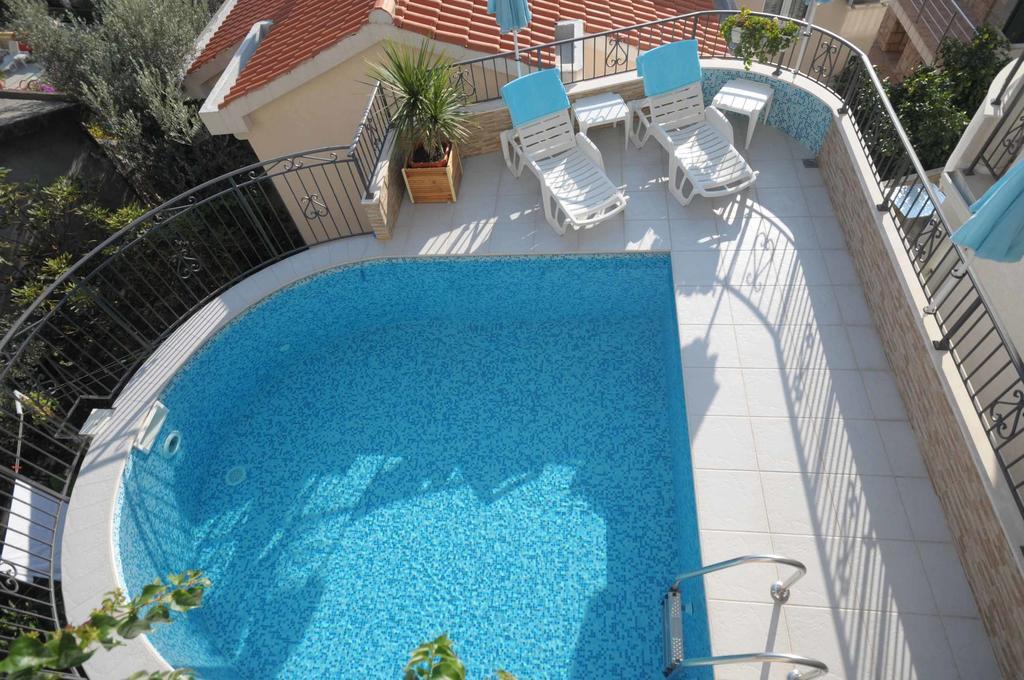 Apartments Leut Sveti Stefan Eksteriør billede